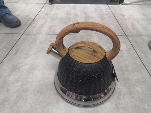 3.2L Whistle kettle Fashion Durable Hot Sale Stainless Steel Whistle Kettle With Wooden decal handle
