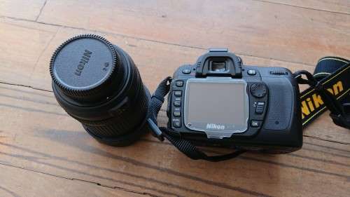 Nikon D80 Digital DSLR Camera with 18-135mm Lens