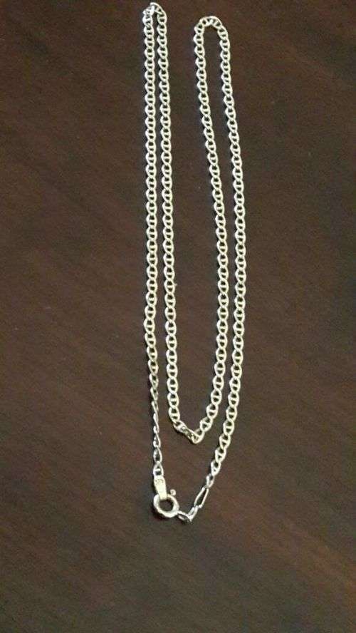 Beautiful solid 9ct yellow gold mens chain.