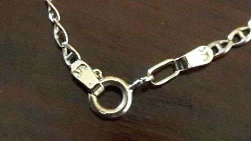 Beautiful solid 9ct yellow gold mens chain.