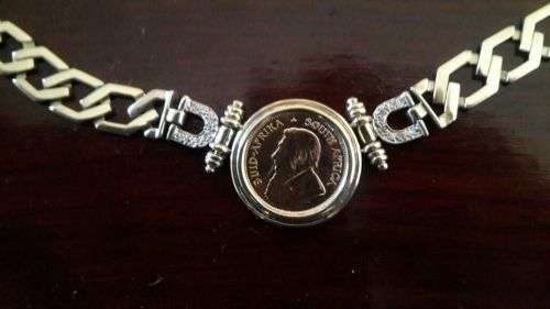 NEVER TO BE FOUND AGAIN ONE OF A KIND EXQUISITE LADIES DIAMOND AND KRUGERRAND NECKLACE.