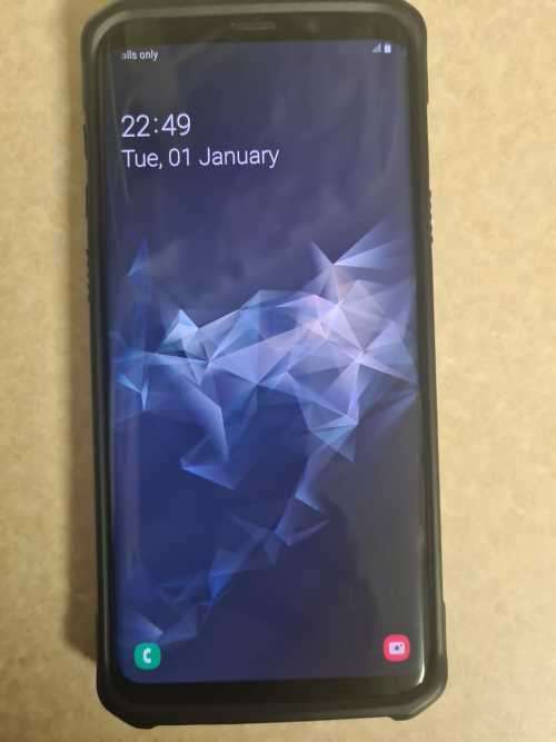 Samsung Galaxy S9+ Plus with UAG Cover - EXCELLENT CONDITION