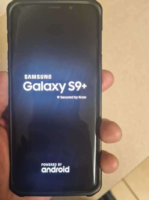 Samsung Galaxy S9+ Plus with UAG Cover - EXCELLENT CONDITION
