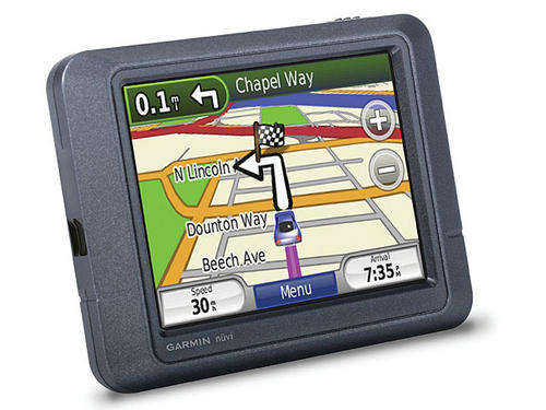 GARMIN NUVI 215 WITH BLUETOOTH PLUS LATEST STREETMAPS, SPEED CAMERA WARNINGS, ETC