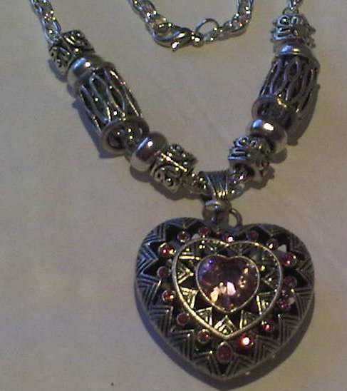 Lovely heart shaped necklace