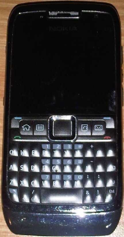 Nokia E71