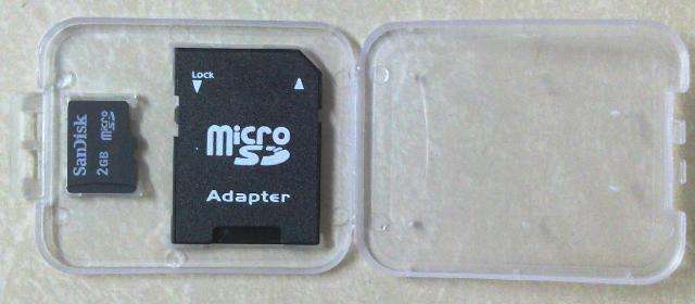 MICRO SD 2GB CARD + ADAPTER