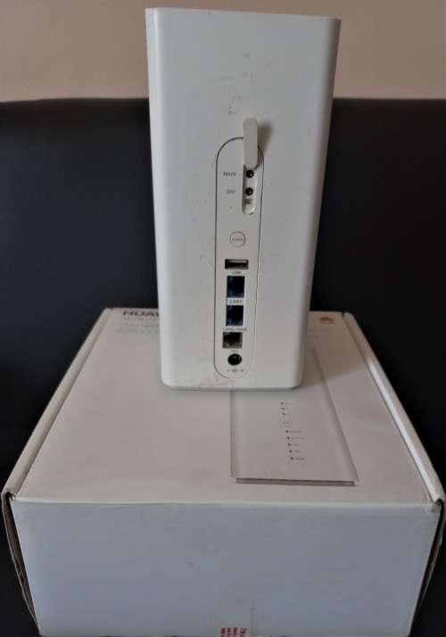 Huawei B618 - 22d WiFi 4G LTE CAT11 Plus Advanced Router