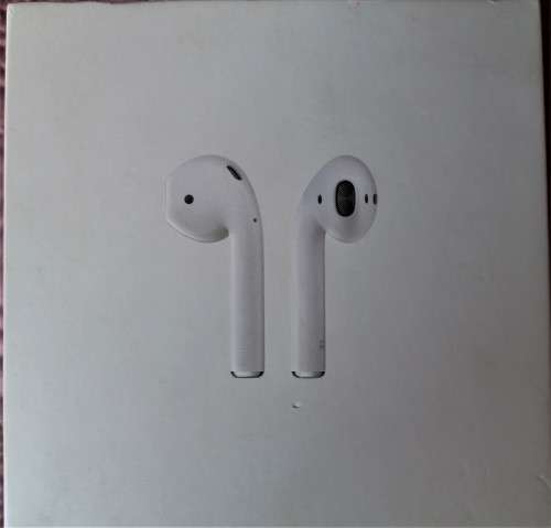 Apple Airpods 1 with Charging Case, Lightning Cable and Free Black Silicon Protection Cover