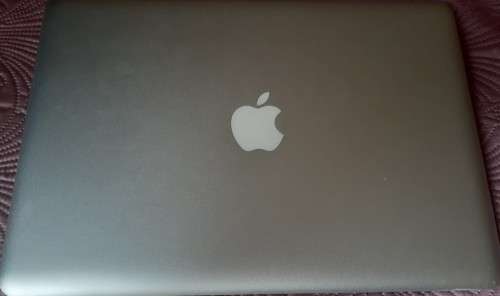 Apple MacBook Pro 2.4GHz Core i5 8GB RAM 500GB SSD - HIGH SIERRA IN EXCELLENT CONDITION