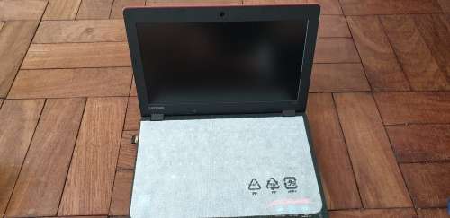Lenovo Ideapad 110s 11.6" Laptop Red + Mouse - IMMACULATE CONDITION