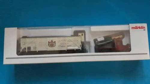Marklin HO Gauge 48002, Museum Vehicle Set 2002, Wagon with Diecast Truck.