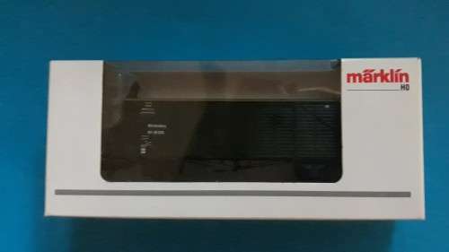 Marklin HO Gauge 46151, Covered Freight Wagon with Brakeman's Cab