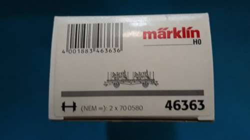Marklin HO Gauge 46363, Stake Car, with 2 Caterpillar Tractors