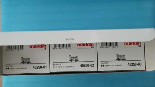 Marklin HO Gauge 45250: Beer Car Set, Era I (with DC wheel sets)