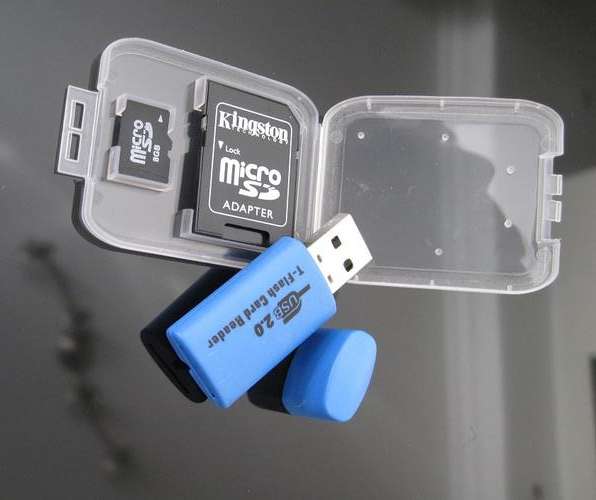8G Micro SD TF MicroSD memory Card + Reader + Adapter