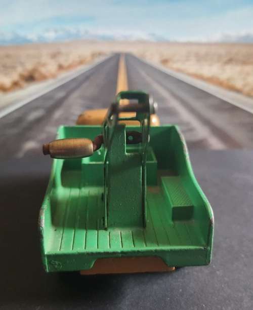 Dinky Toys Commer Truck