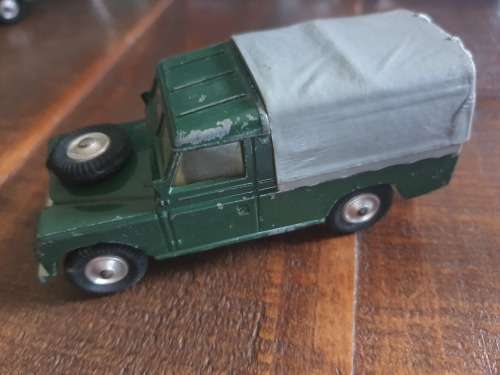 Corgi Land Rover 109
