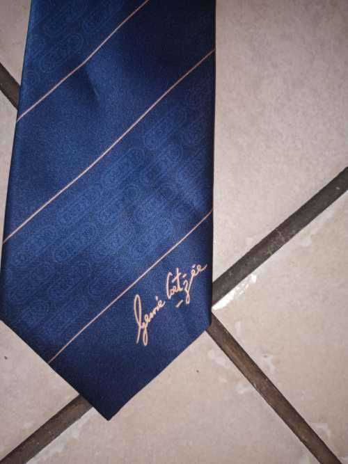 Defy Gerrie Coetzee 1983 commemorative tie