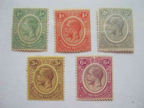 NYASALAND PROTECTORATE - 1913 DEFIN ISSUE KGV  - SELECTION OF 5 STAMPS - MHR