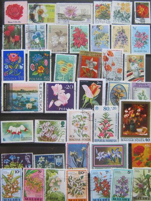 FLOWERS - SELECTION OF 80 STAMPS