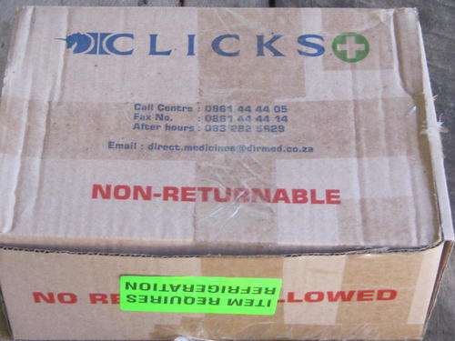 BOX CONTAINING 1000's OF MIXED WORLD STAMPS ON PAPER - FREE SHIPPING