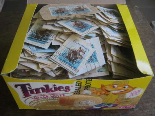 **R1 START** - TINKIES BOX FULL OF UNION 1954 DEFIN ISSUE - 3d RHINO ON PAPER
