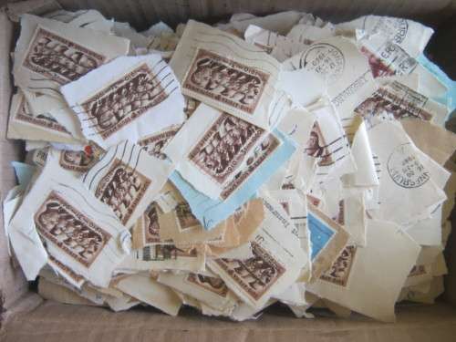 **R1 START** - BOX FULL OF UNION 1960 UNION DAY 3d PRIME MINISTERS ON PAPER