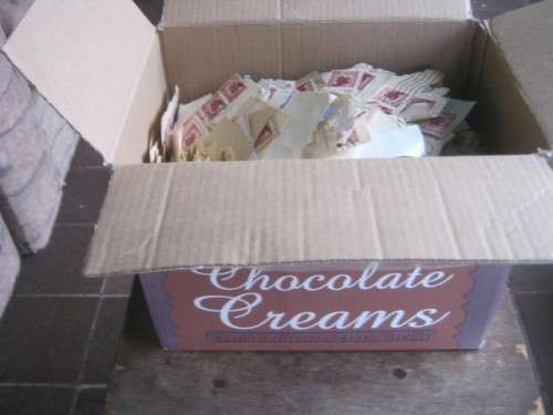 BISCUIT BOX OF UNION 1d STAMPS ON PAPER - SOME GOOD CANCELLATIONS SPOTTED