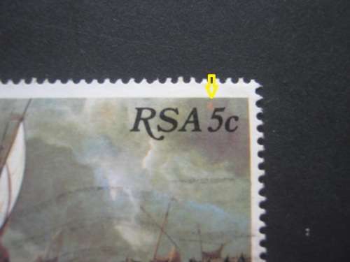 RSA - 1980 NATIONAL ART GALLERY - 5c SHIPPING - SINGLE WITH RED SPOT ABOVE "5c" - USED POSTALLY