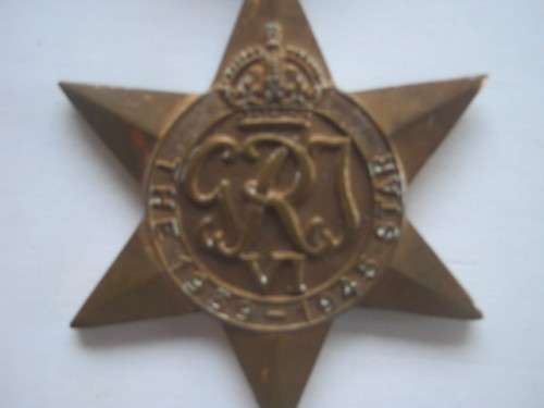 MILITARY CAMPAIGN MEDALS - 1939-1945 STAR & DEFENCE MEDALS