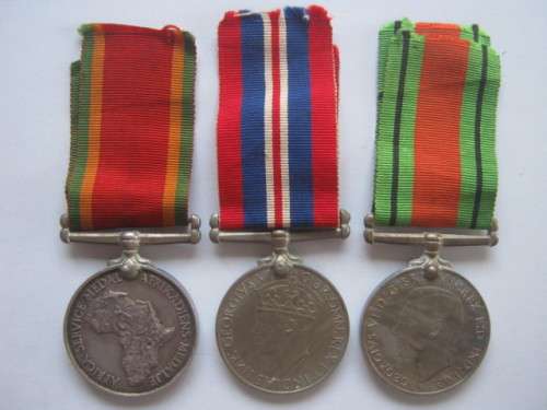 MILITARY CAMPAIGN MEDALS - 1939-1945 STAR & DEFENCE MEDALS