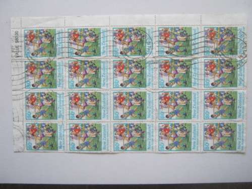 NEW ZEALAND - 1991 WORLD CUP RUGBY CHAMPIONSHIPS - 80c CHILDRENS RUGBY - BLOCK OF 20 - POSTALLY USED