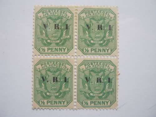 TRANSVAAL - 1900 DEFIN ISSUE (OPTD `VRI`) - 0,5d GREEN - BLOCK OF 4 - UNUSED