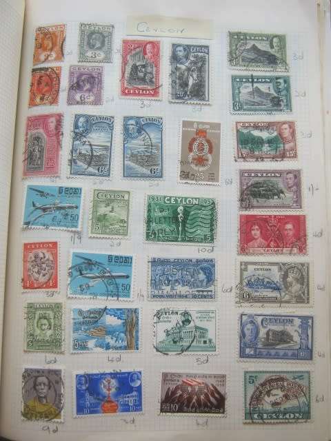 SPRINGBACK STAMP ALBUM - MIXED WORLD A-F - APPROX 1500 STAMPS HINGED TO PAPER
