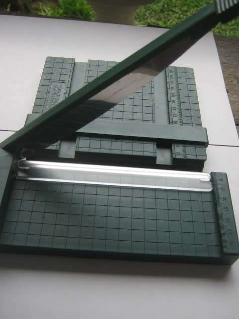 `PRINZ` CUTTER (GUILLOTINE) 170mm - HARDLY USED and AS GOOD AS NEW