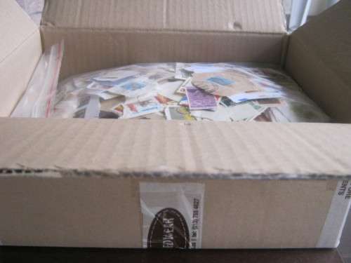 CARDBOARD BOX - MIXED WORLD ON PAPER AND EARLY RSA OFF PAPER - APPROX 85% FULL