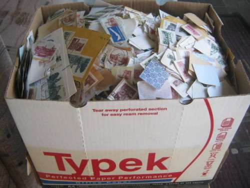 `TYPEK` PAPER BOX FULL OF RSA 4th DEFIN (SOUTH AFRICAN BUILDINGS) ON PAPER