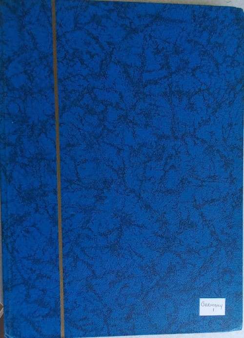 STOCK BOOK - VERY GOOD COLLECTION OF GERMANY - IN EXCESS OF 1000 STAMPS