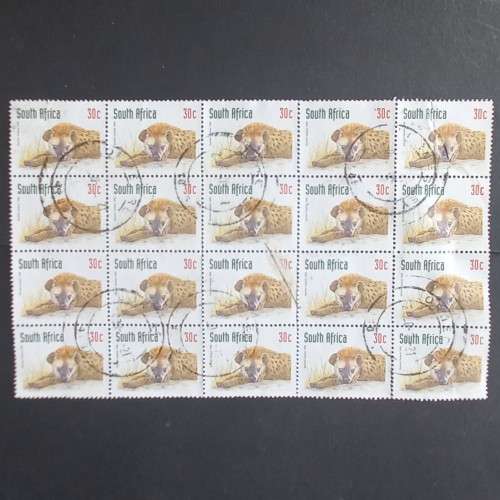 RSA - 1998 6th Defin Issue `Redrawn` - 30c Spotted Hyena - Block of 20 - Used