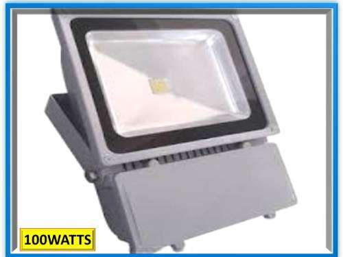 100 WATTS LED FLOOD LIGHT