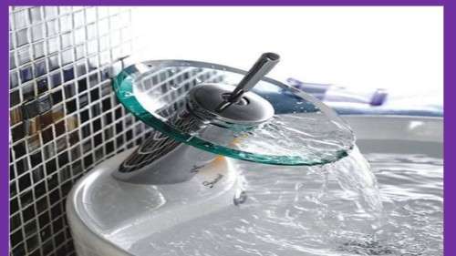 FAUCET WITH STUNNING WATERFALL EFFECT