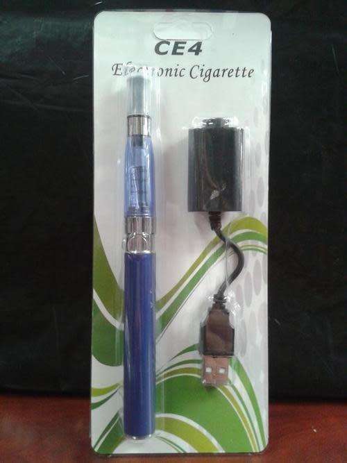 E-VAPE CIGARETTE WITH CHARGER