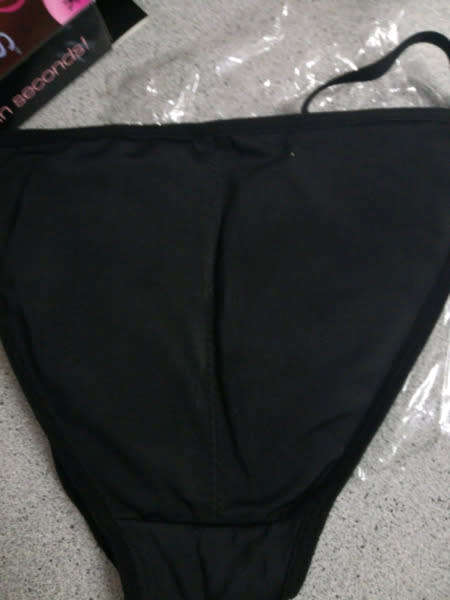 Incredible Curves (Improve your buttox for a better look)