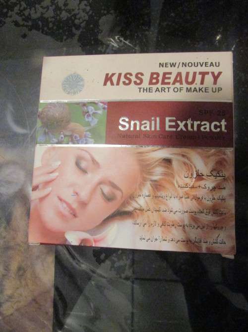 SNAIL EXTRACT NATURAL SKIN CARE
