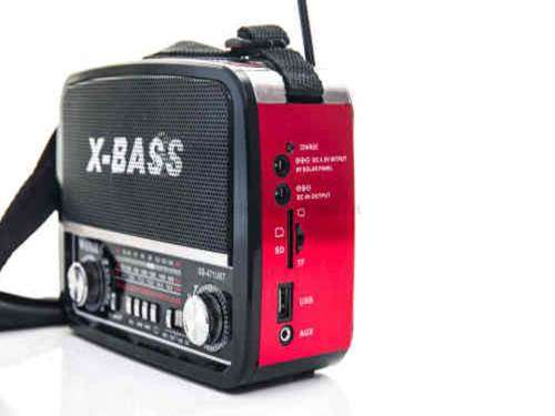 X  BASS RADIO WITH RECHARGEABLE BATTERY AM/FM/SW BAND WORLD RADIO WITH BUILD IN TORCH