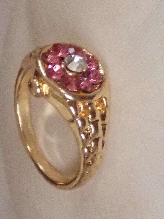 INTERNATIONAL IMPORT GOLD ELECTROPLATED RING SIZE 7(special shipping)