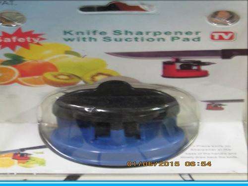 POPULAR KNIFE SHARPENER WITH SUCTION PAD (2 UP FOR GRABBS!!!!)