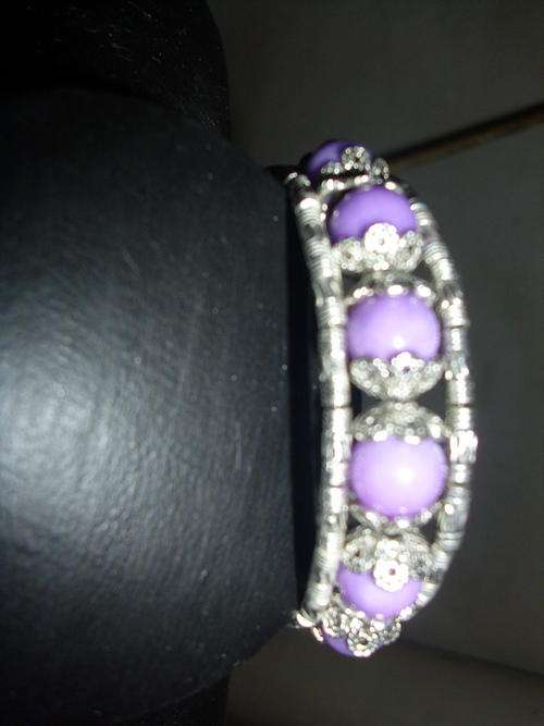 BEAUTIFULL SUPERBELY HANDCRAFTED TIBETAN SILVER BRACELET WITH PURPLE BEADS