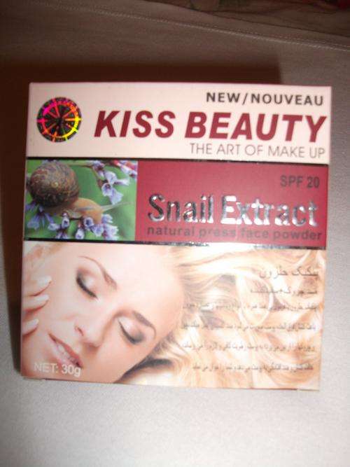 NEW!!!NEW KISS BEAUTY(PARIS FRANCE) SNAIL EXTRACT COMPACT POWER TO REDUCE WRINKLES